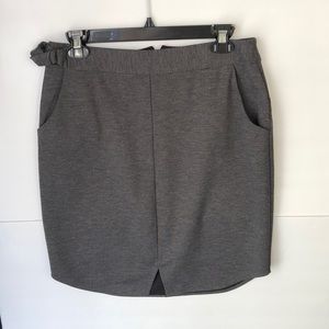 Line Dry Gray Skirt